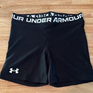Under Armour Women's Black Bike Shorts